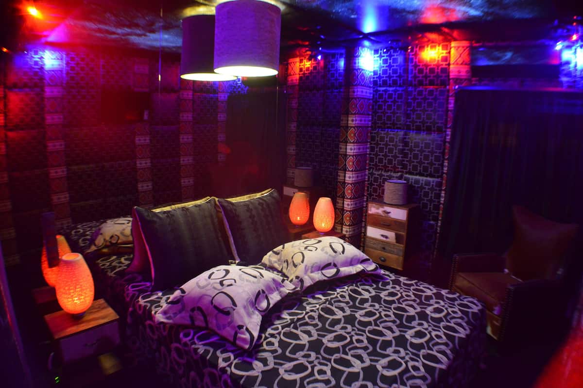 Premium bedding, minibar, individually decorated, individually furnished