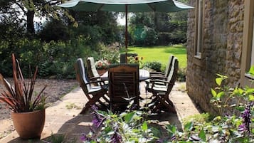 Cottage | Balcony