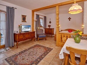 Appartement (Schachen) | Coin séjour | Télévision à écran plat