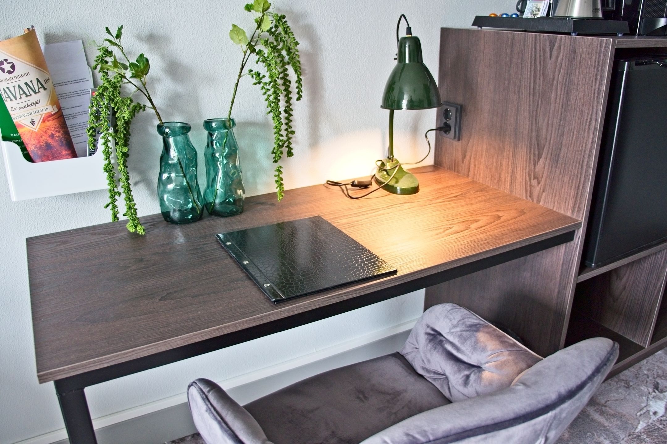 deluxe double room | 1 bedroom, minibar, desk, laptop workspace