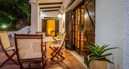 Astarte Villas - Hacienda Luxurious Private Villa