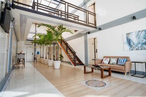 Interior - RedDoorz Plus @ AS Fortuna Cebu (Mandaue)