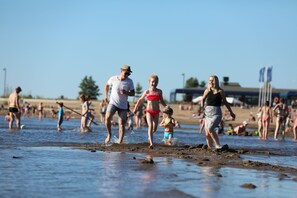 On the beach - Nallikari Seaside Cottages (Oulu)