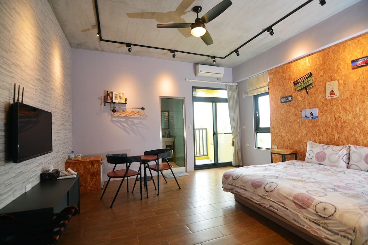 Deluxe Double Room, 1 Queen Bed, Non Smoking