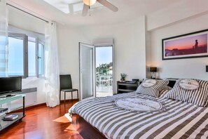 5 bedrooms, iron/ironing board, WiFi, bed sheets - Esprit du Sud Entre Citron et Lemon (les issambres)