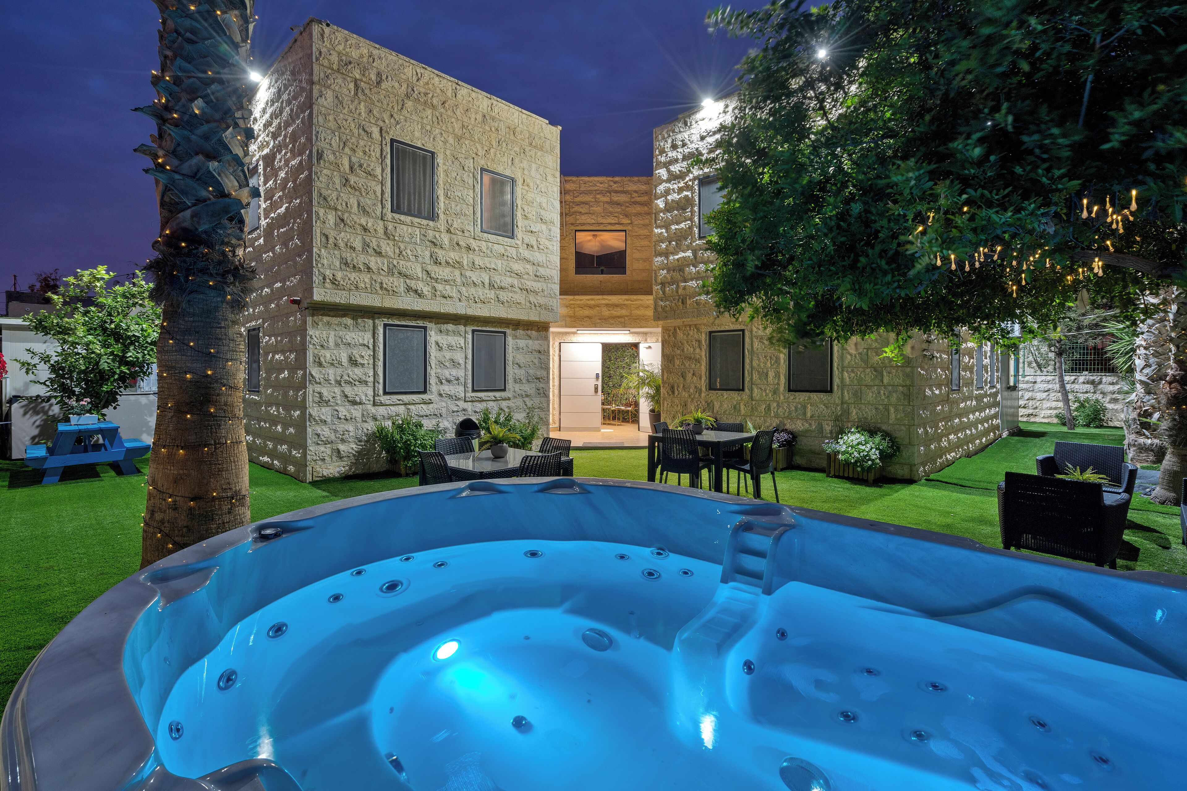 La Finca - Luxury Suites Hotel