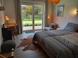 双人房, 1 张大床 (Bois de Hampteau) | 高档床上用品、羽绒被、记忆海绵床垫、迷你吧