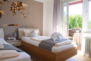 Double Room, Balcony - Hotel Garni Kröger (Wittmund)