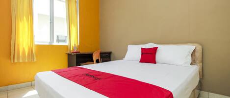 Bureau, Wi-Fi gratuit, draps fournis