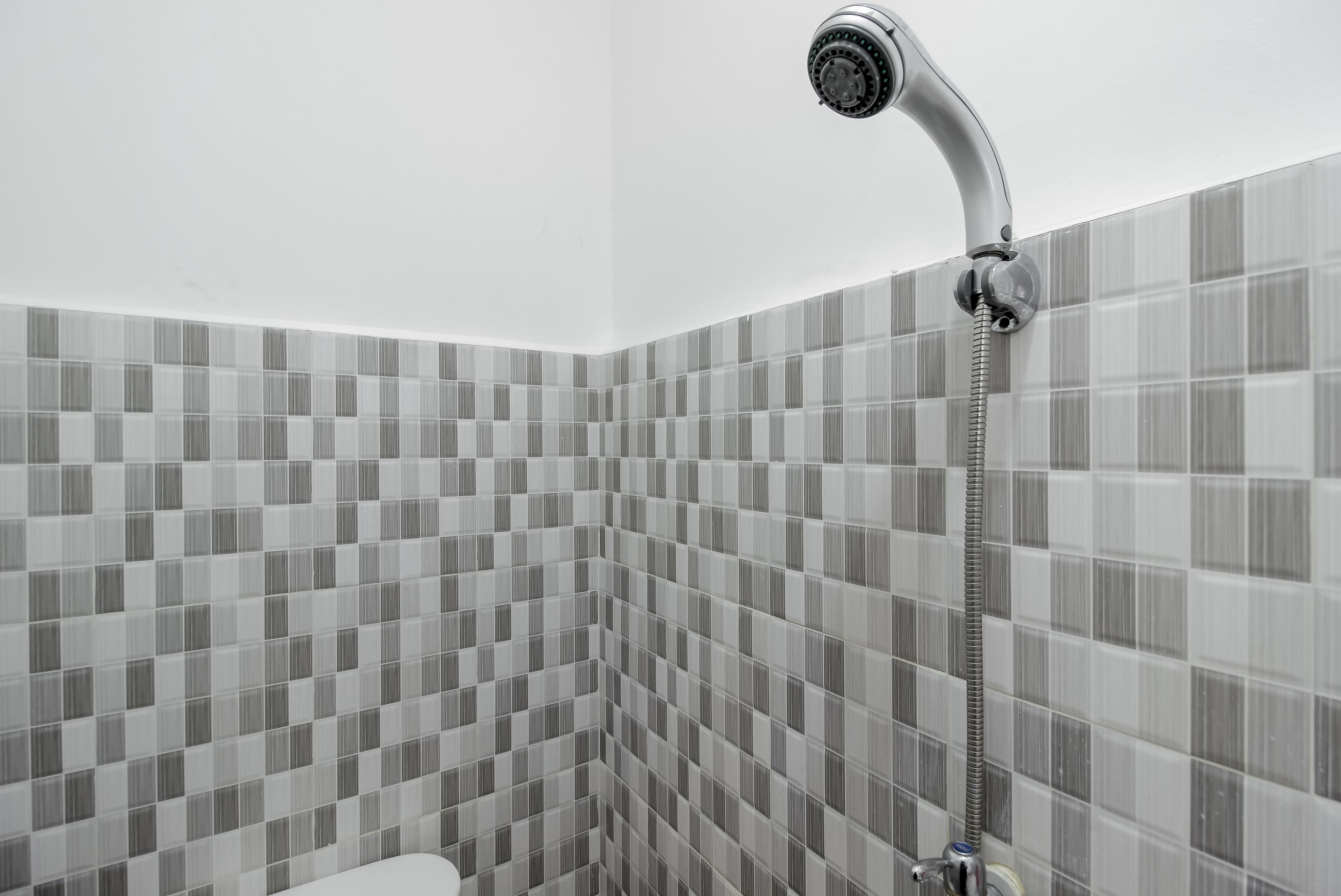 double room | bathroom | shower, free toiletries, towels