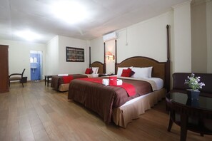 Chambre Premium | Bureau, Wi-Fi gratuit, draps fournis