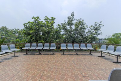 RedDoorz @ Permata Sari Karawaci