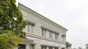 ด้านหน้าที่พัก