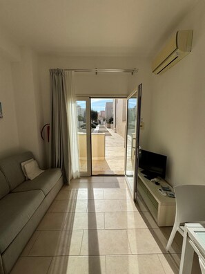Living area - Cala Palme (Lampedusa)