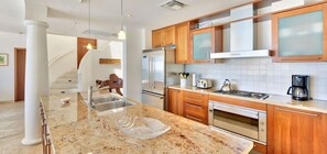 Private kitchen - Villa Etoile De Mer (Lowlands)