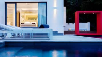 Kolam renang terbuka