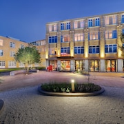 Hotel The Match