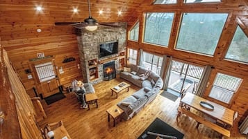 Smart TV, chimenea, videojuegos, reproductor de DVD