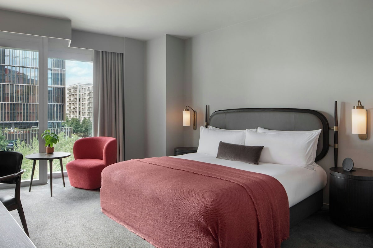 Chambre Exécutive, 1 trÚs grand lit, non-fumeurs | 1 chambre, draps en coton égyptien, literie de qualité supérieure