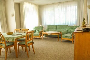 2-Zimmer-Apartment | Wohnbereich