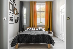Studio Suite, Kitchenette (Lemon)