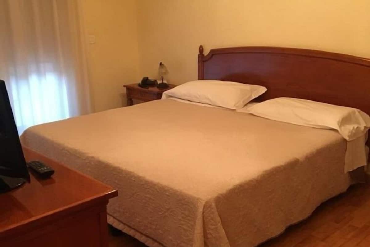 Minibar, in-room safe, desk, cribs (surcharge)