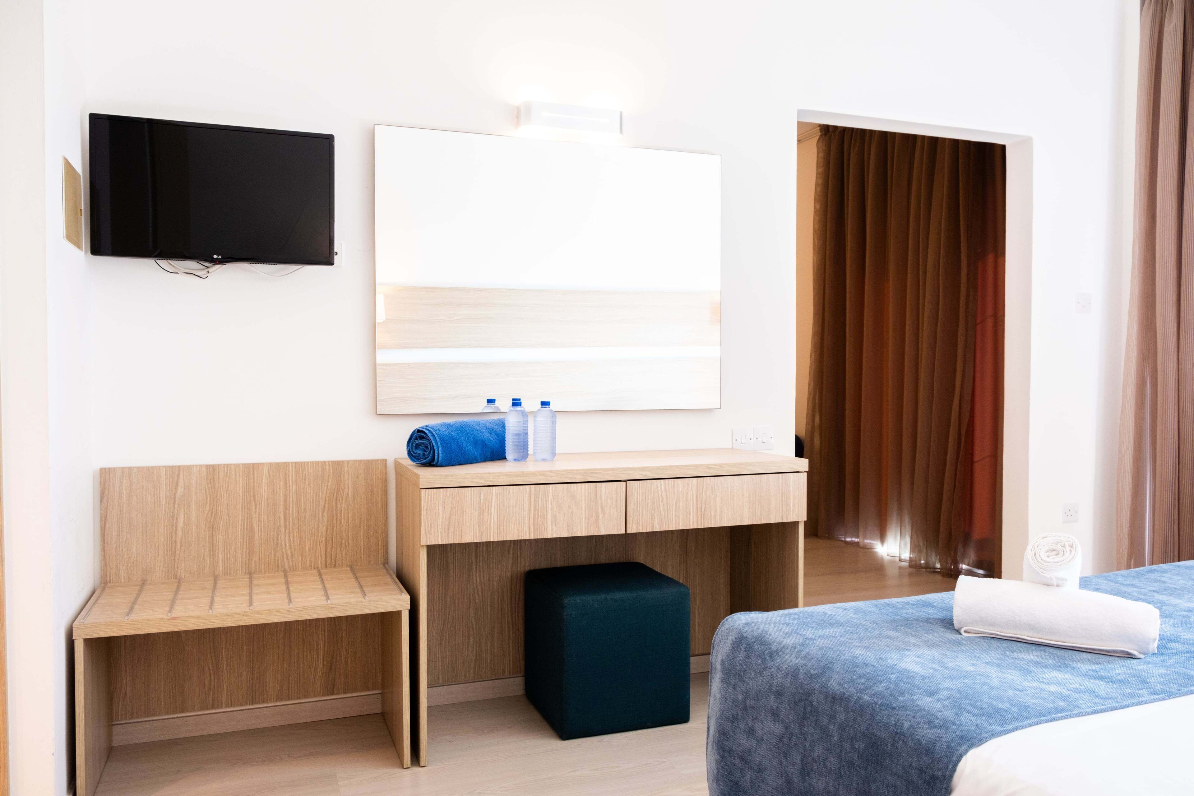 Photo - Kapetanios Bay Hotel Protaras