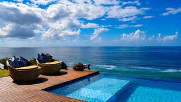 Double Room Single Use | Private pool