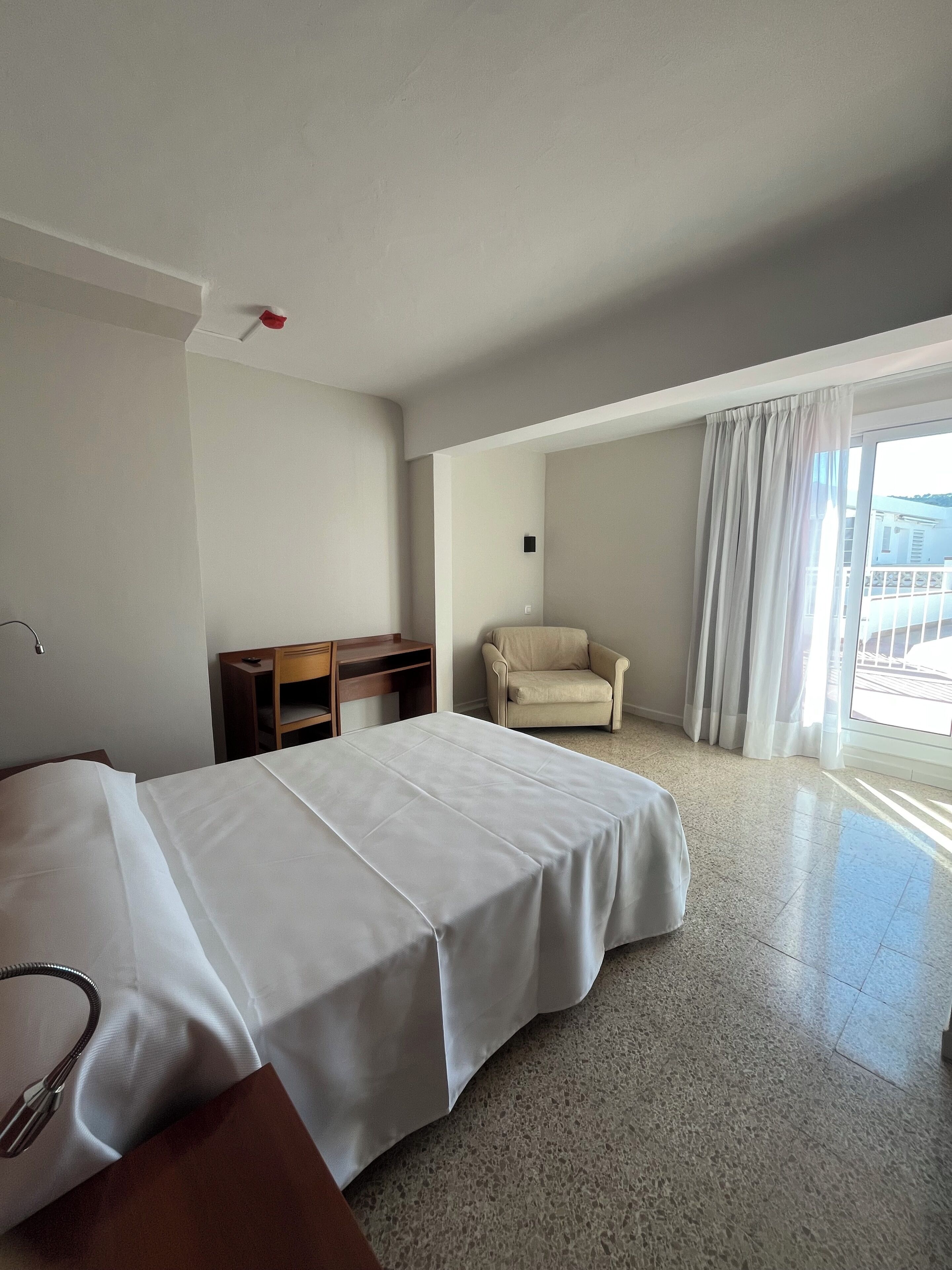 1 bedroom, in-room safe, bed sheets