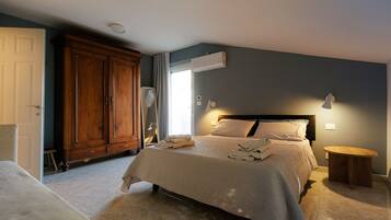 Dreibettzimmer, barrierearm, Gartenblick