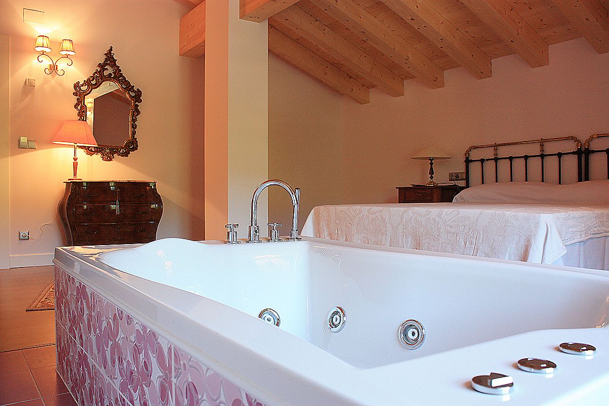 Superior-Doppelzimmer | Schreibtisch, schallisolierte Zimmer, Babybetten, kostenloses WLAN