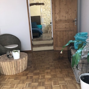 Comfort Suite, City View | 1 bedroom, in-room safe, individually decorated, individually furnished - Nico Zen Home (Vendargues)