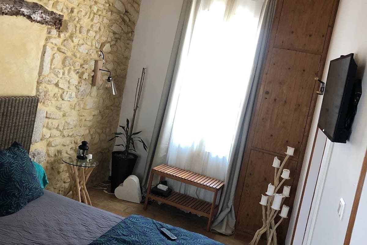 Comfort Suite, City View | 1 bedroom, in-room safe, individually decorated, individually furnished