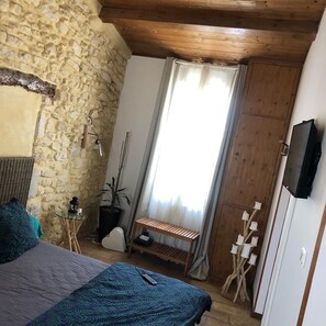 Comfort Suite, City View | 1 bedroom, in-room safe, individually decorated, individually furnished - Nico Zen Home (Vendargues)