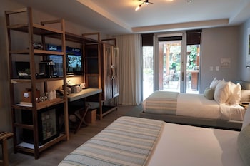 Room, 2 Double Beds (Pool) | Egyptian cotton sheets, premium bedding, pillowtop beds, minibar at Lennox Hotel Miami Beach