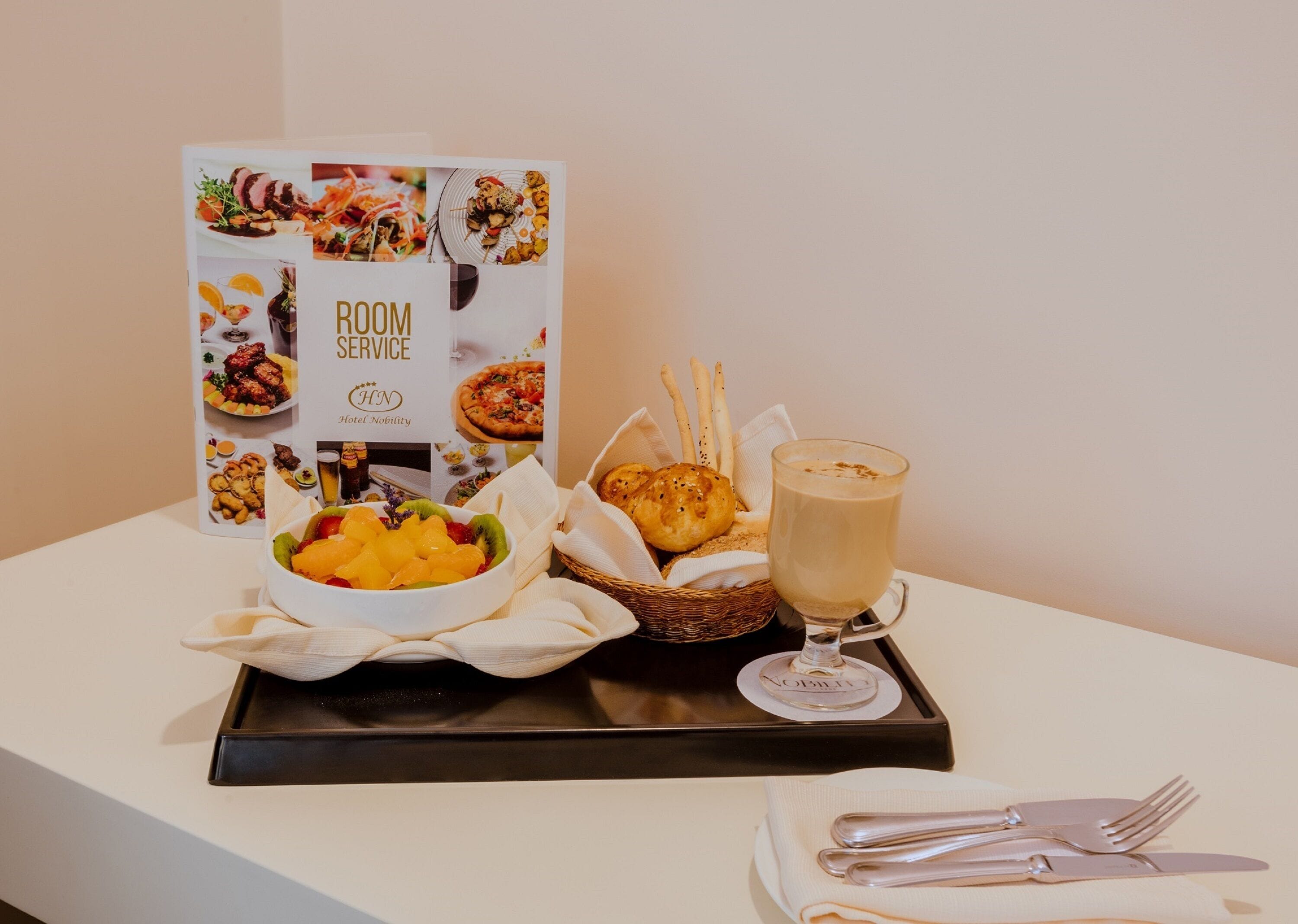 room, 2 queen beds | room amenity