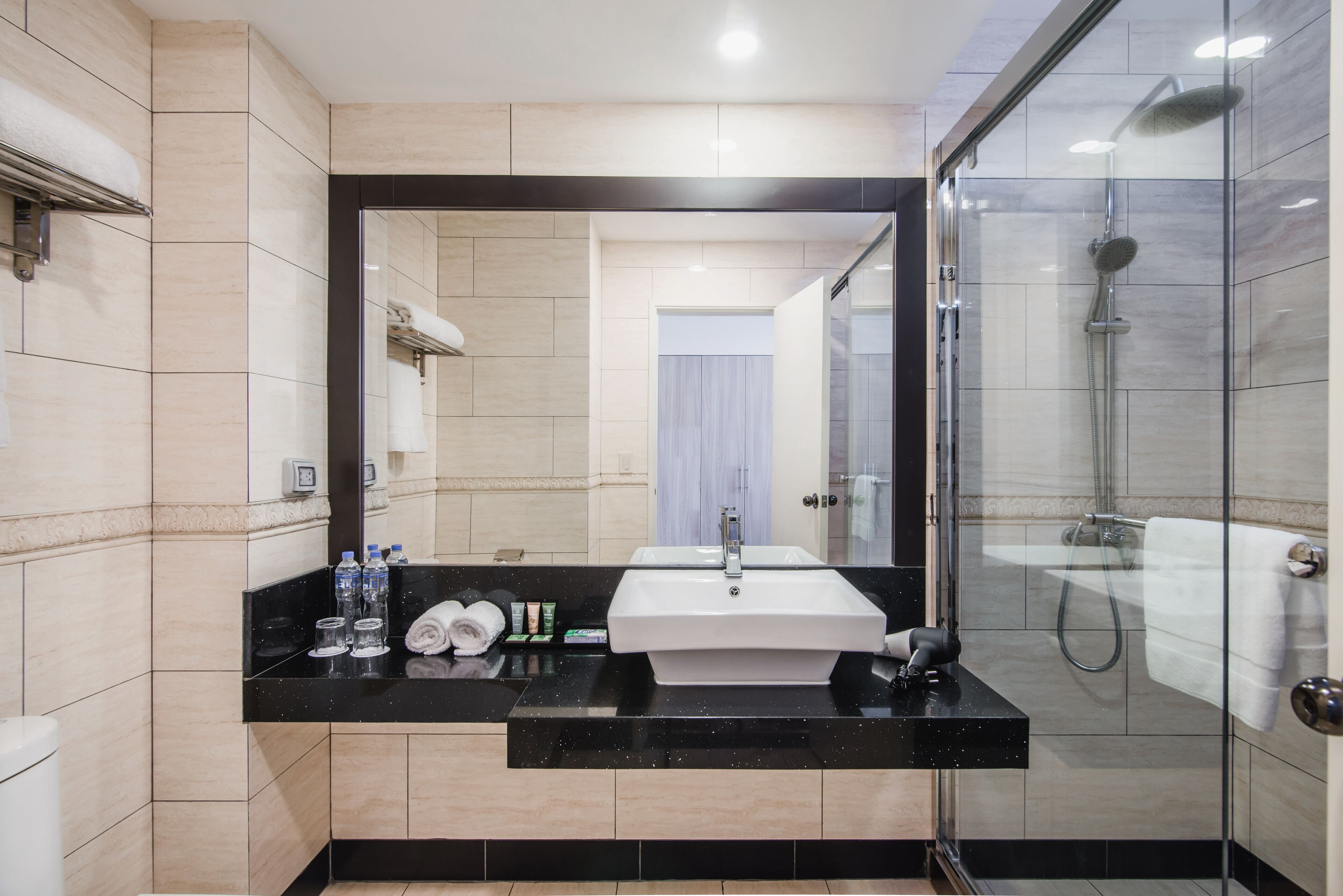 standard room | bathroom | shower, free toiletries, towels