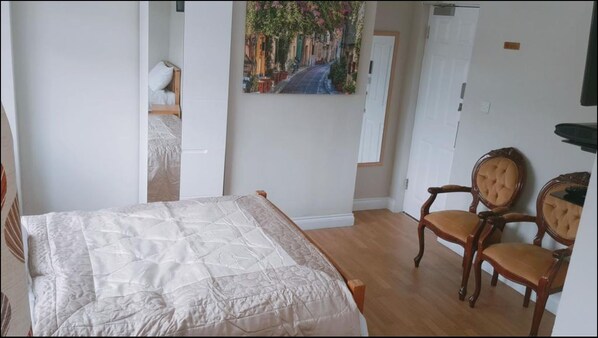 Family Room Number 3