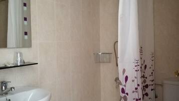 Shower, towels