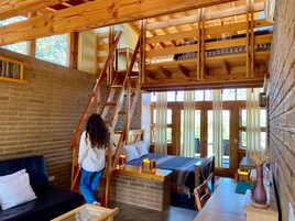 Panoramic Cabin, Multiple Beds | Desk, iron/ironing board, free WiFi, bed sheets