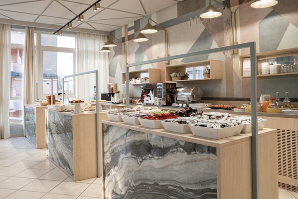 Dagelijks ontbijtbuffet inbegrepen
