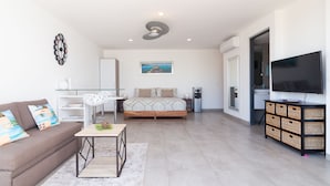 Studio, 1 Queen Bed, Non Smoking | Living area - Icono 501 by CocoBR (Playa del Carmen)