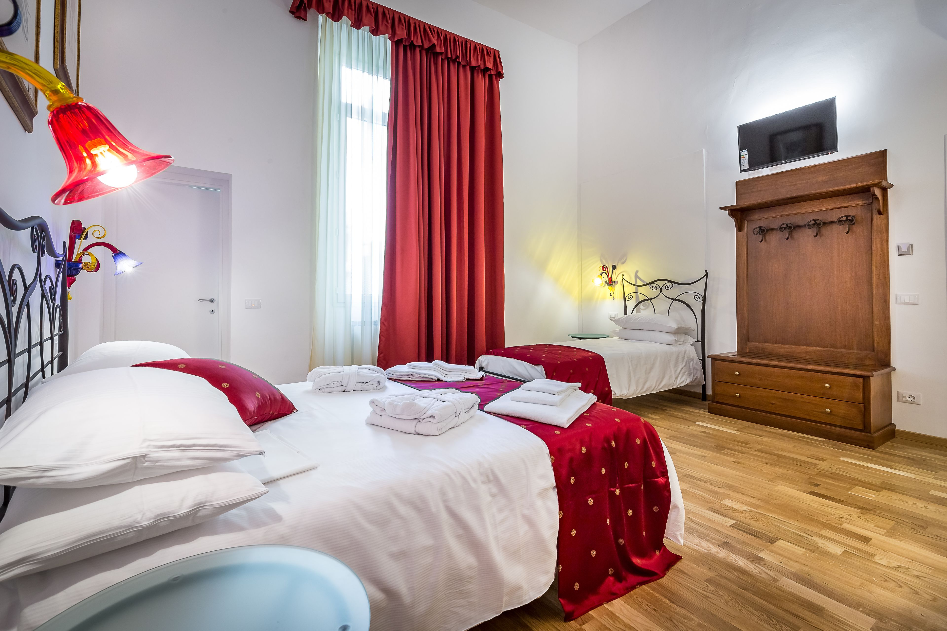 In-room safe, blackout curtains, soundproofing, free WiFi