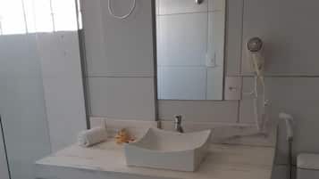 Ducha, secador de pelo