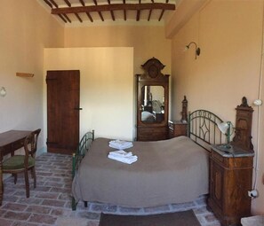 双人房, 1 张大床, 无烟房