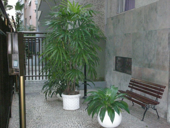 شرفة/رواق