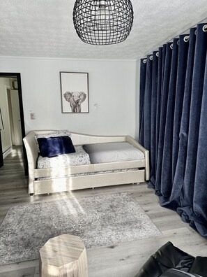 4 bedrooms, travel cot, free WiFi, bed sheets