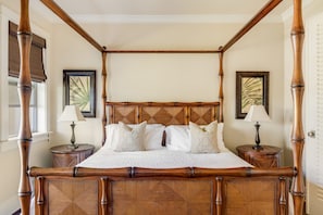 3 bedrooms, desk, iron/ironing board, travel cot - LUXURY VILLA, 3 Private Suites, Pool/Spa, Gym, Central A/C, Beach (Poipu)