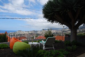 Property grounds - Garden View Apartment (Funchal)