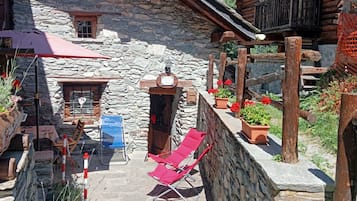 Esterni
